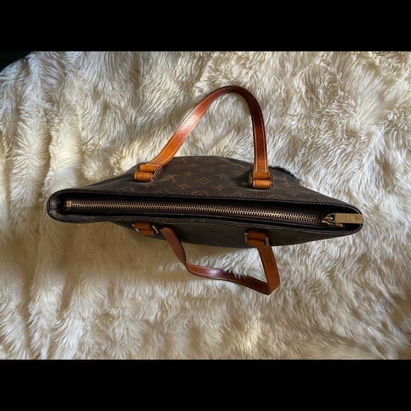 Authentic LV - Picture 5 of 15